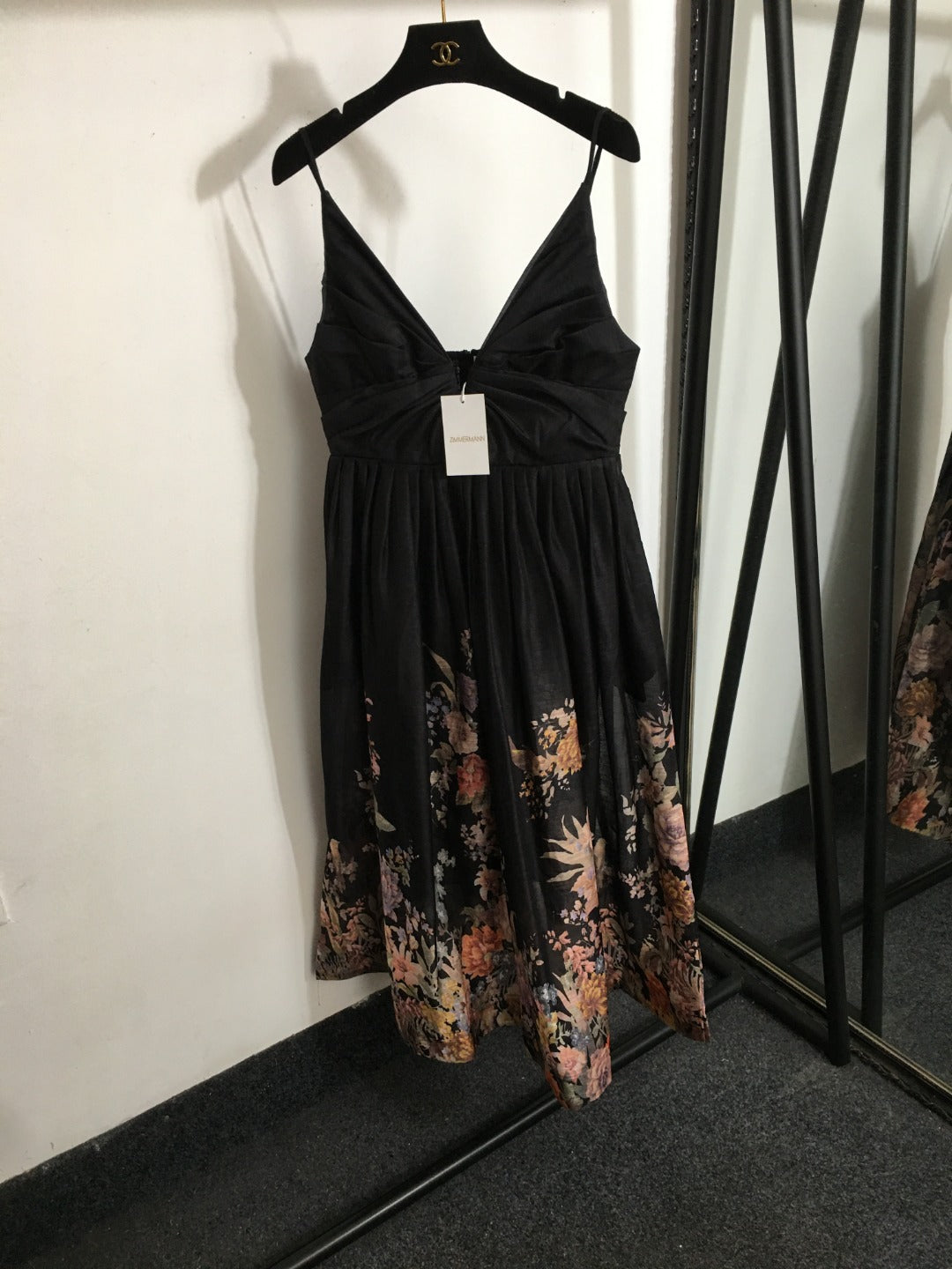 ZIMMERM* Colorful flower print V-neck suspender dress