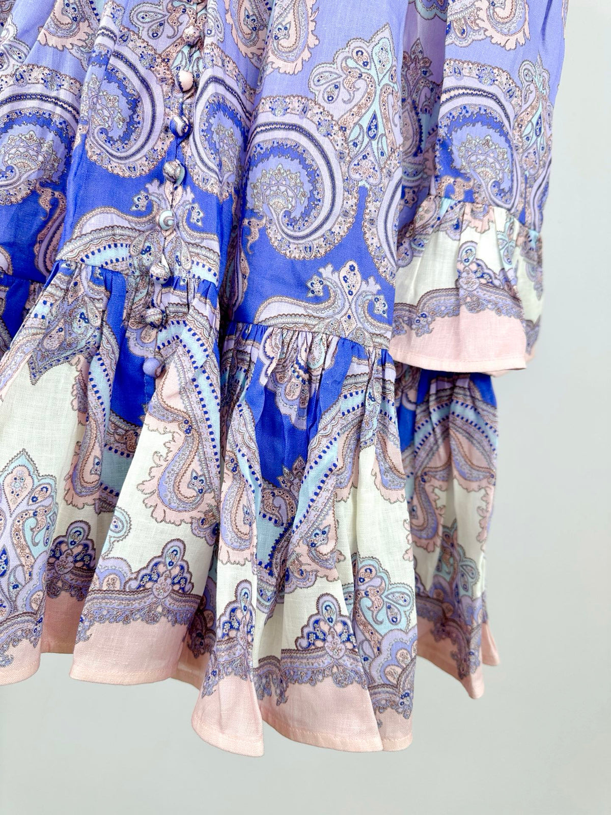 ZIMMERM* 25SS Button Midi Skirt