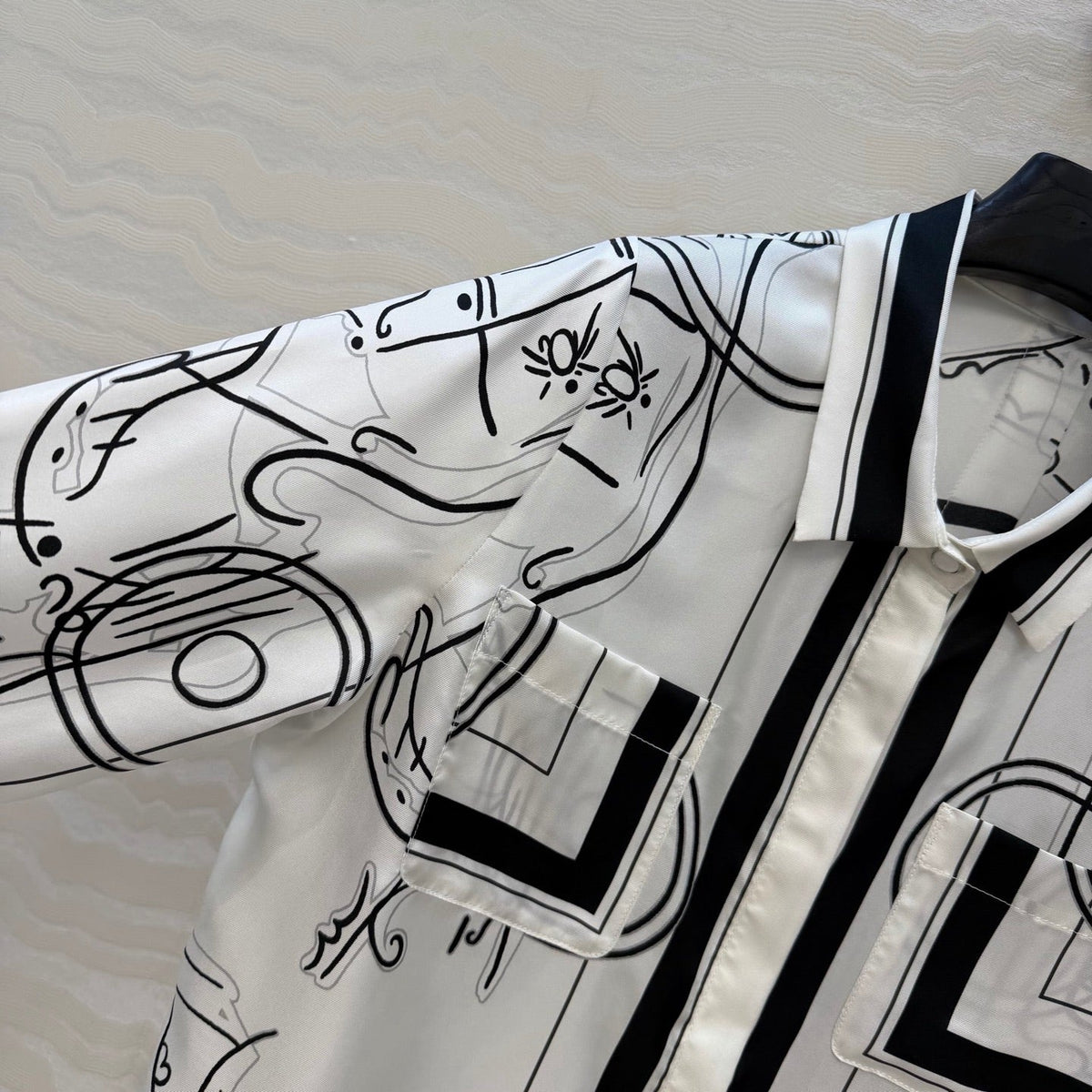 Hermès 2026 New Collection Silk Shirt and Straight-Leg Trousers