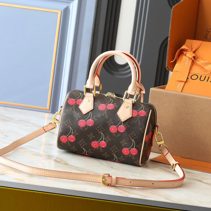 Nano Speedy Pillow Bag